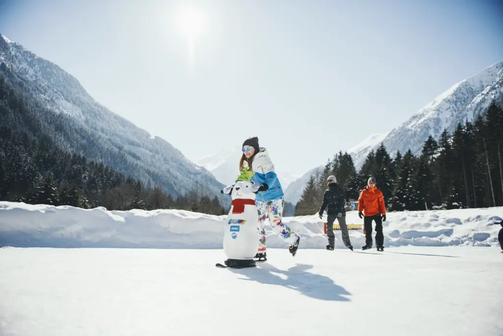 Eislaufen im Stubaital | Casa Habicht in Neustift eislaufen
